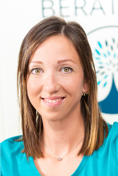 Marktstefter-Apotheke-Team-Elisa-Schaertl